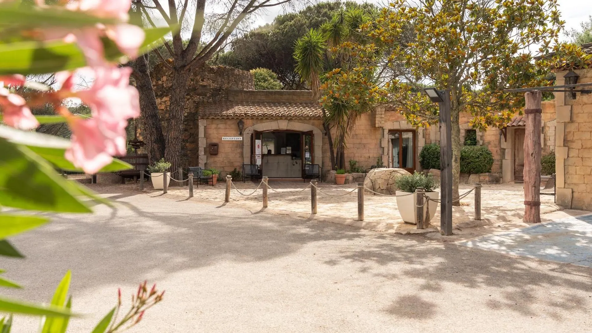 **** Campsite Domaine De Verdagne Gassin France